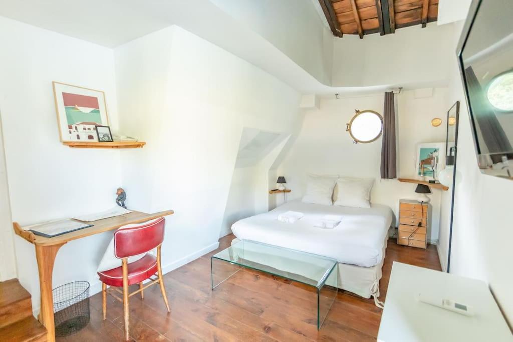 Grande Peniche 4 Ch - 10 Pers -Paris - Ile De Puteaux- Terrasses Villa Luaran gambar