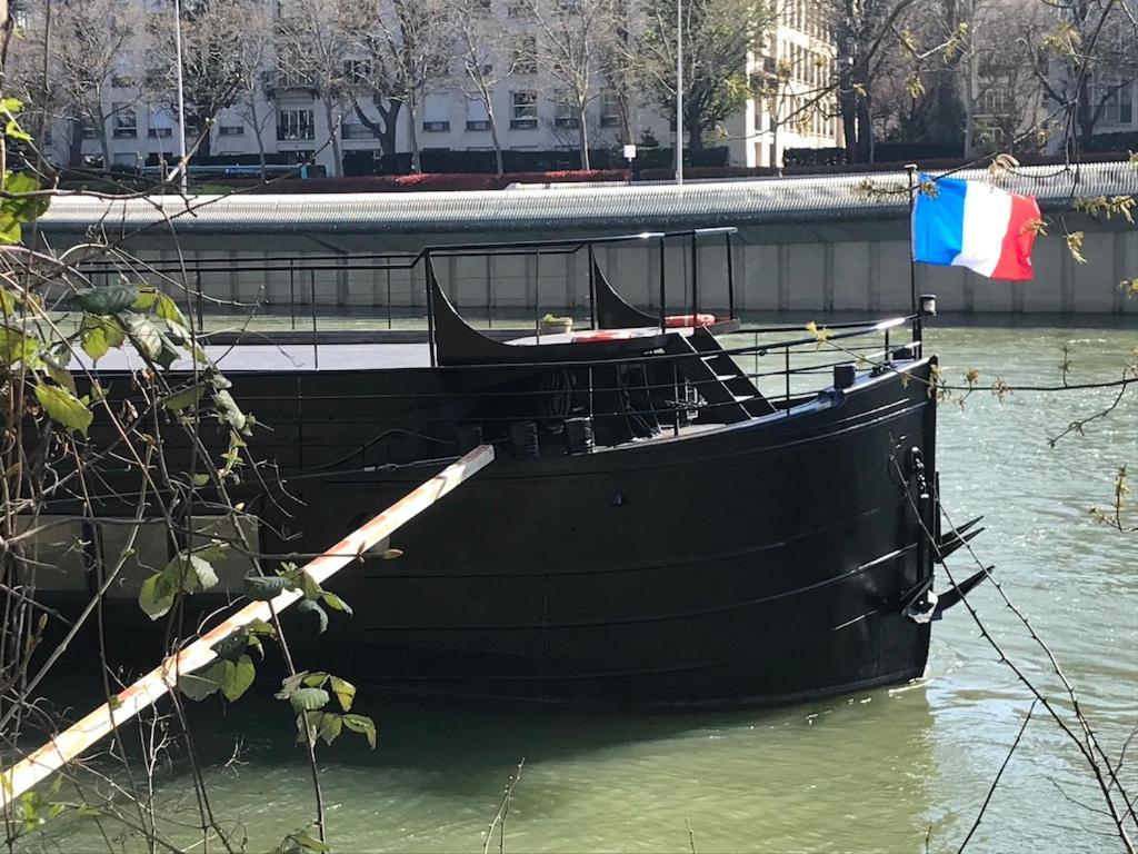 Grande Peniche 4 Ch - 10 Pers -Paris - Ile De Puteaux- Terrasses Villa Luaran gambar